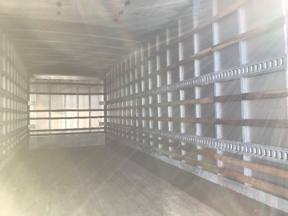 Medium Duty Box Truck-Light and Medium Duty Trucks-International-2021-MV607-Portland-OR-175,948\n\t\tmiles-$ 52,000 - Image 12