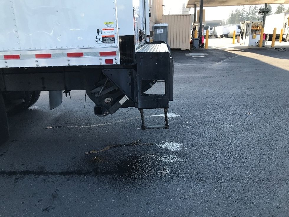 Medium Duty Box Truck-Light and Medium Duty Trucks-International-2021-MV607-Portland-OR-175,948\n\t\tmiles-$ 52,000 - Image 25