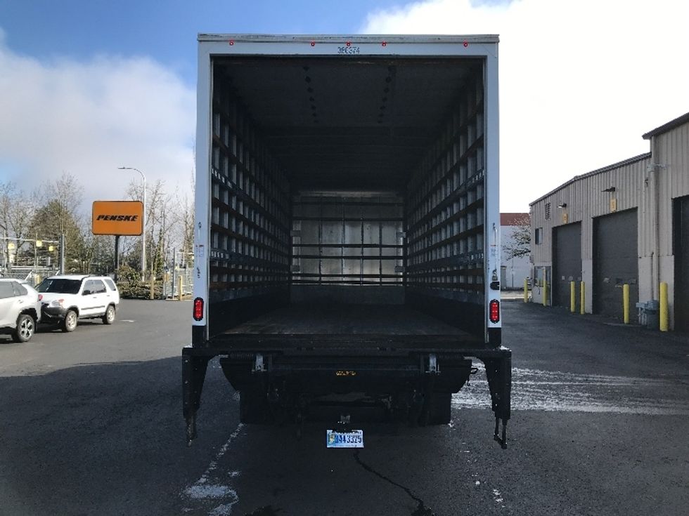 Medium Duty Box Truck-Light and Medium Duty Trucks-International-2021-MV607-Portland-OR-175,948\n\t\tmiles-$ 52,000 - Image 8