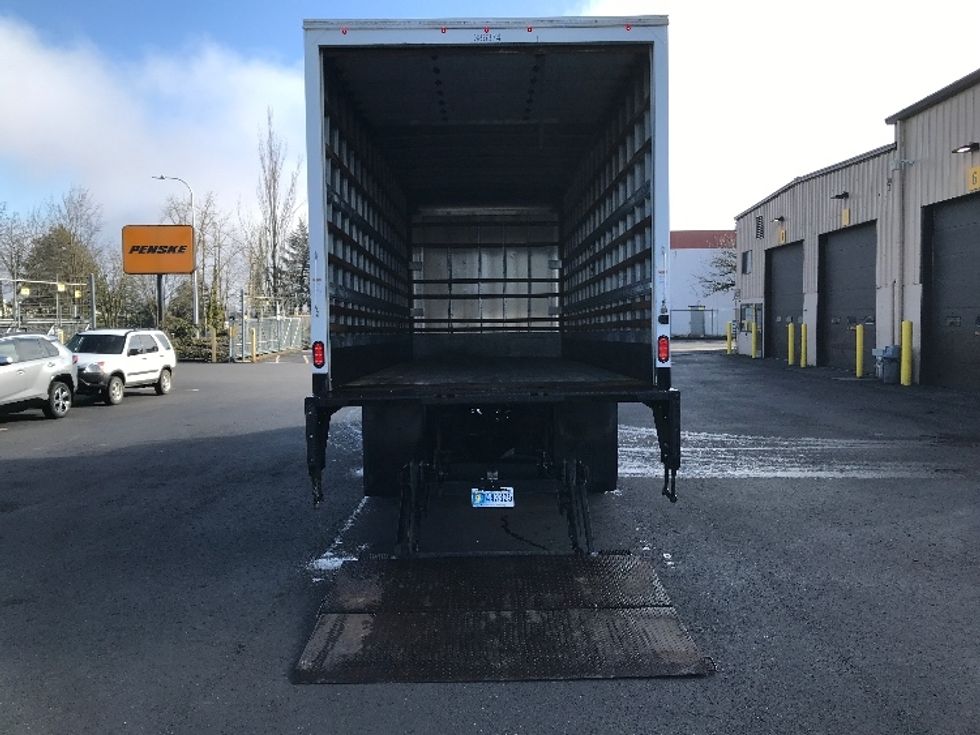 Medium Duty Box Truck-Light and Medium Duty Trucks-International-2021-MV607-Portland-OR-175,948\n\t\tmiles-$ 52,000 - Image 9