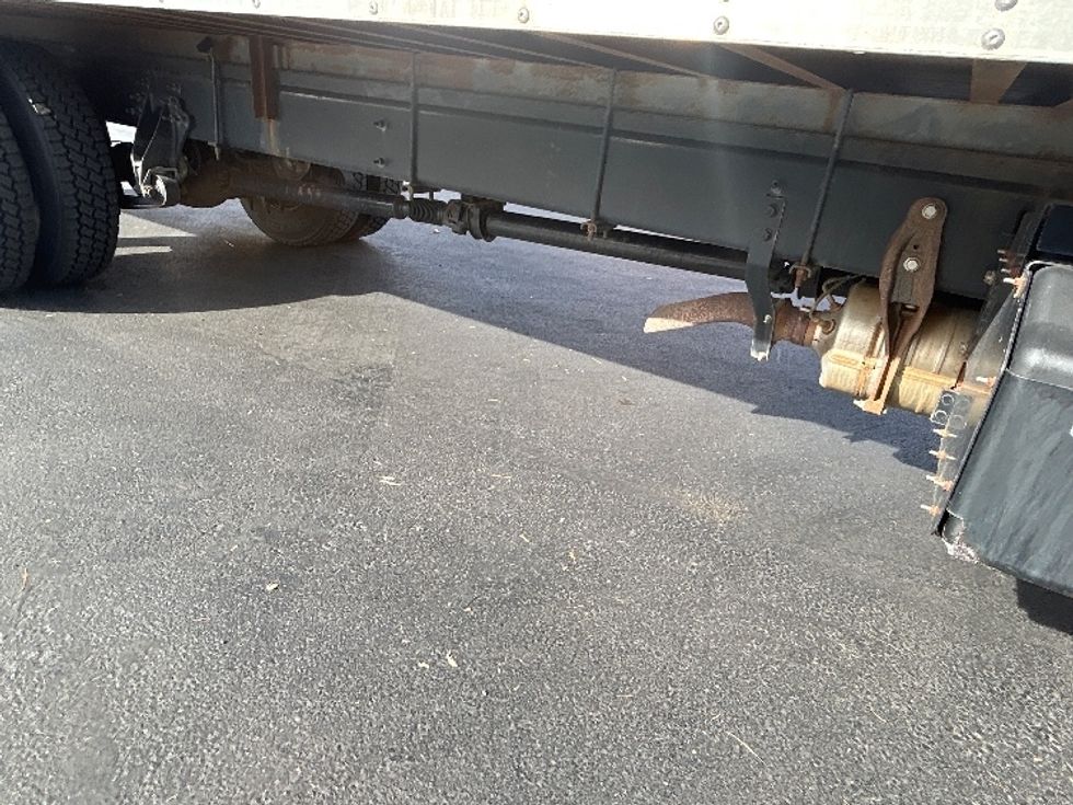 Medium Duty Box Truck-Light and Medium Duty Trucks-International-2021-MV607-Portland-OR-177,080\n\t\tmiles-$ 39,500 - Image 14