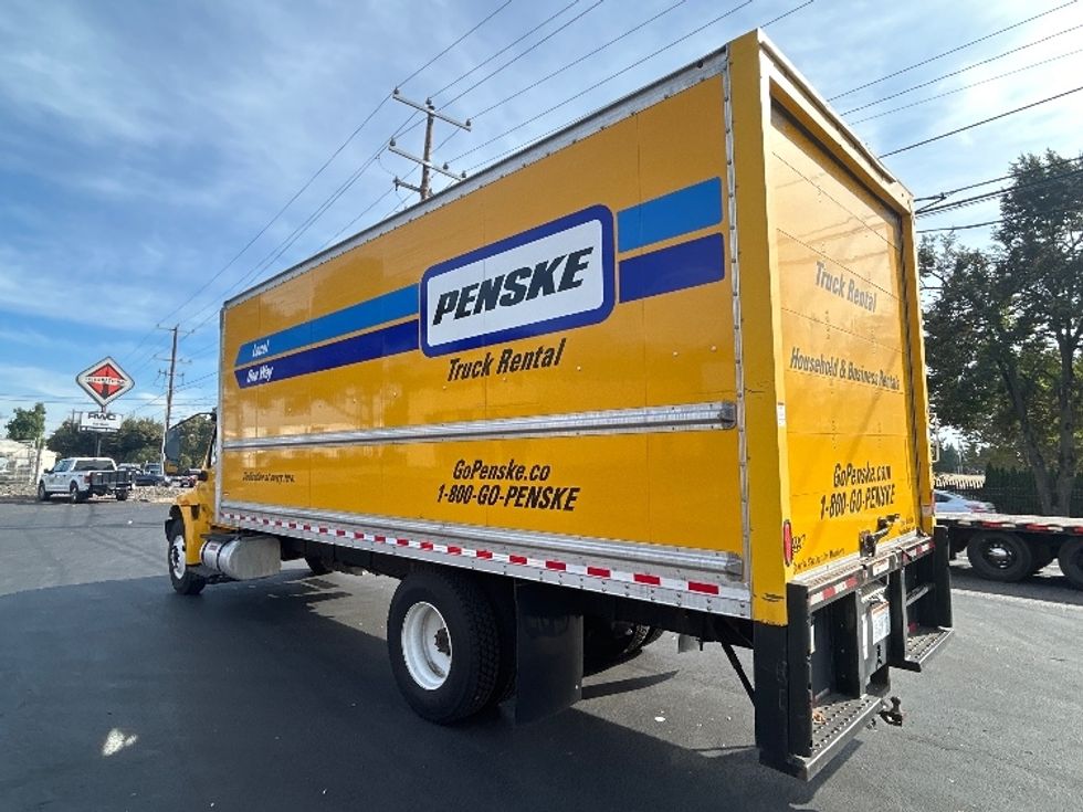 Medium Duty Box Truck-Light and Medium Duty Trucks-International-2021-MV607-Portland-OR-177,080\n\t\tmiles-$ 39,500 - Image 6