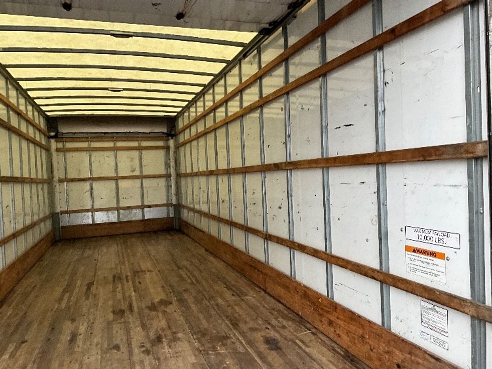 Medium Duty Box Truck-Light and Medium Duty Trucks-International-2021-MV607-Portland-OR-197,493\n\t\tmiles-$ 42,750 - Image 12