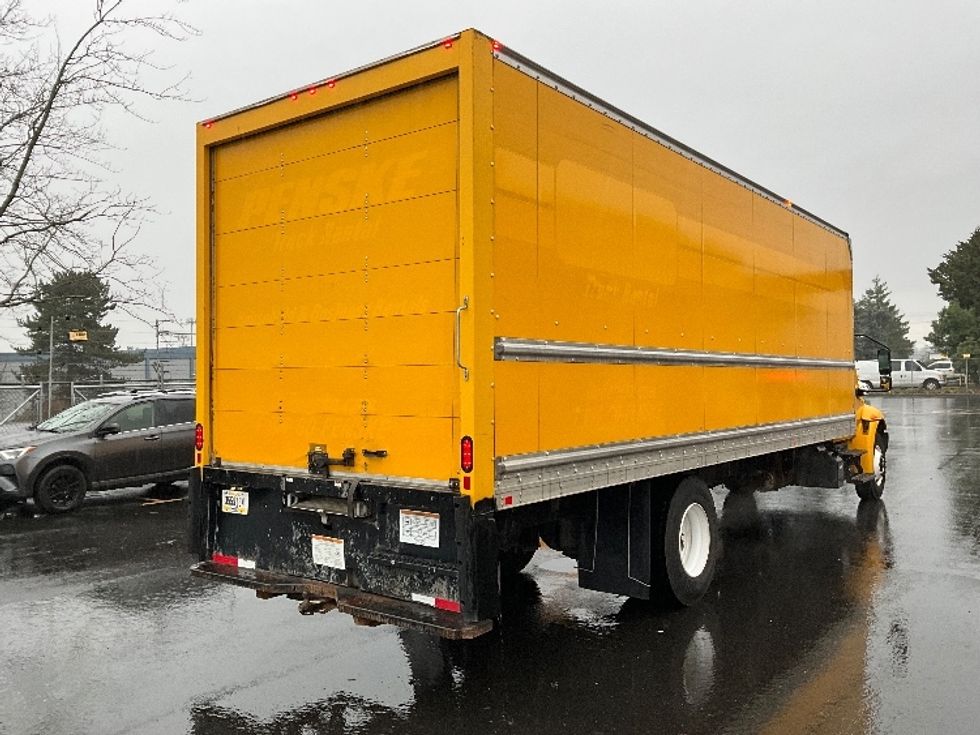 Medium Duty Box Truck-Light and Medium Duty Trucks-International-2021-MV607-Portland-OR-197,493\n\t\tmiles-$ 42,750 - Image 13