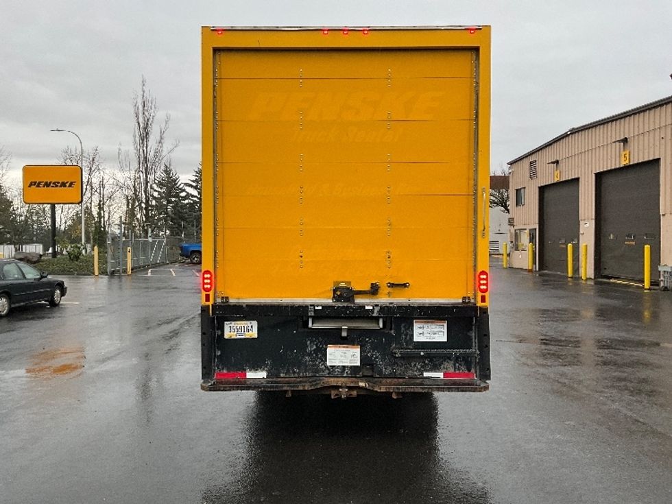 Medium Duty Box Truck-Light and Medium Duty Trucks-International-2021-MV607-Portland-OR-197,493\n\t\tmiles-$ 42,750 - Image 7