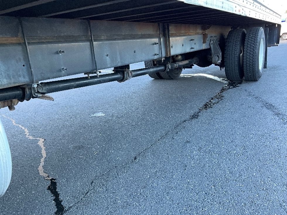 Medium Duty Box Truck-Light and Medium Duty Trucks-International-2021-MV607-Portland-OR-198,889\n\t\tmiles-$ 42,500 - Image 5