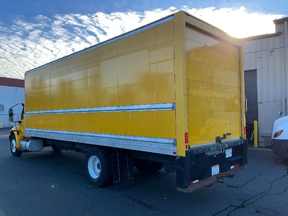 Medium Duty Box Truck-Light and Medium Duty Trucks-International-2021-MV607-Portland-OR-198,889\n\t\tmiles-$ 42,500 - Image 6