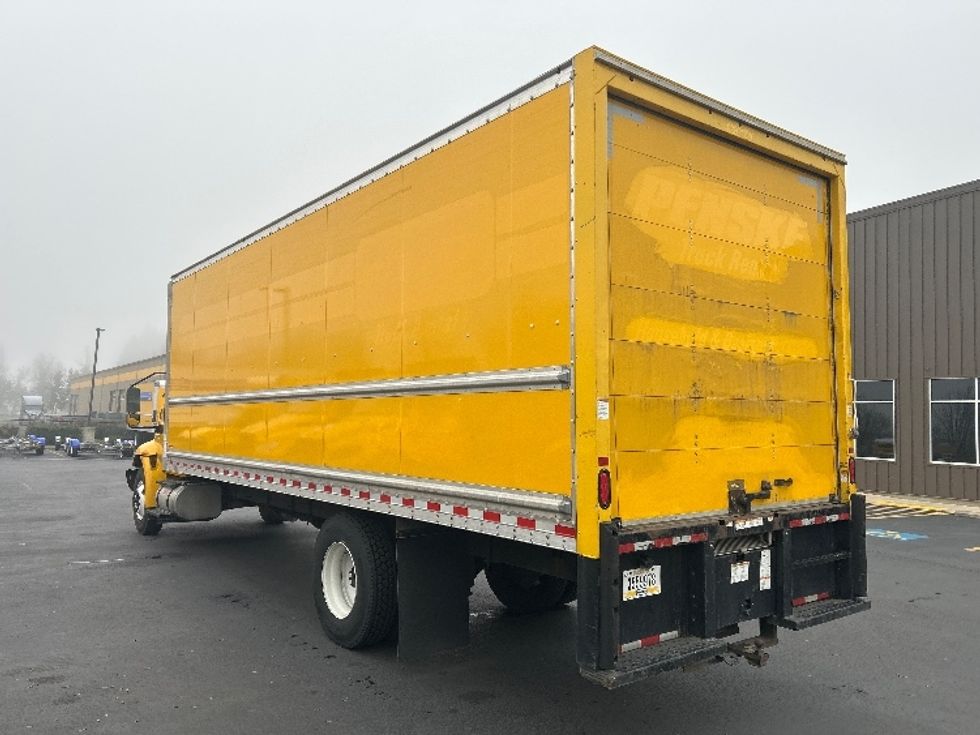 Medium Duty Box Truck-Light and Medium Duty Trucks-International-2021-MV607-Portland-OR-200,207\n\t\tmiles-$ 42,250 - Image 6