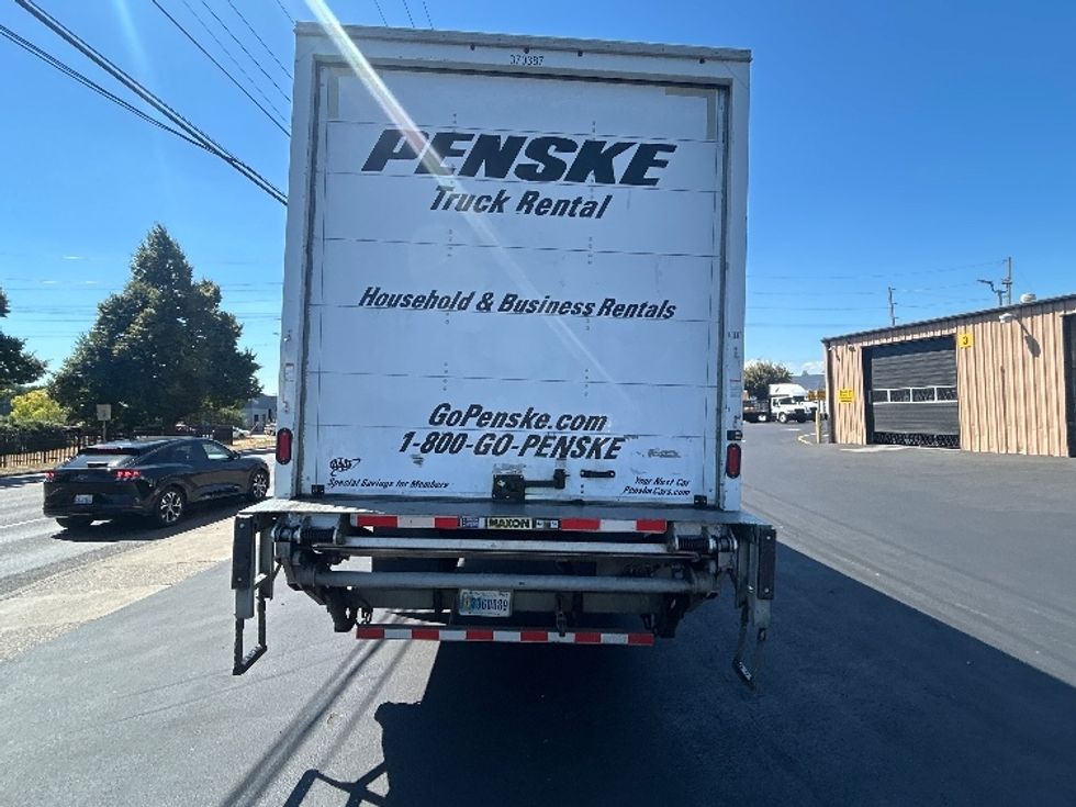 Medium Duty Box Truck-Light and Medium Duty Trucks-International-2021-MV607-Portland-OR-208,962\n\t\tmiles-$ 50,750 - Image 7
