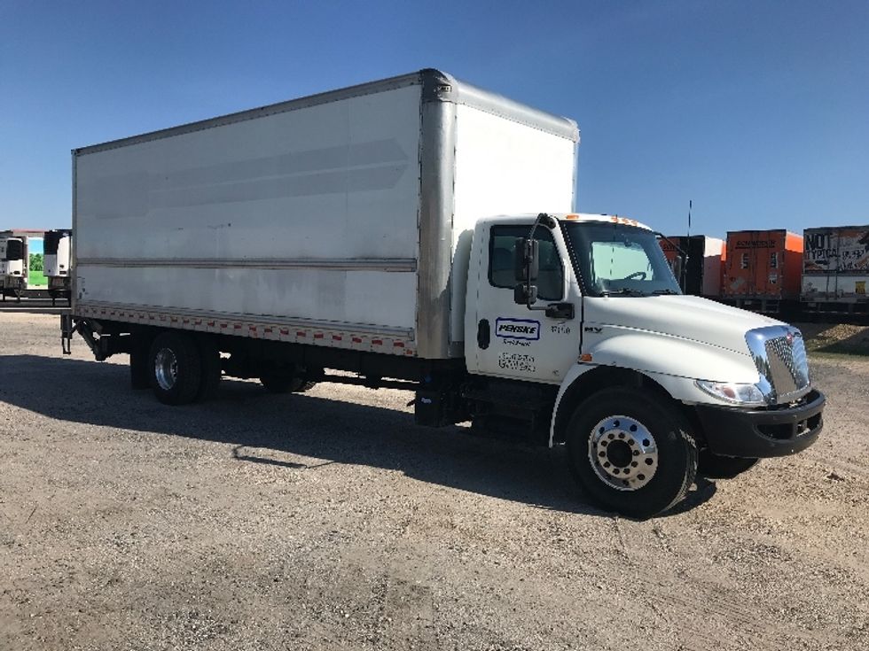 Medium Duty Box Truck-Light and Medium Duty Trucks-International-2021-MV607-Pottsville-PA-124,646\n\t\tmiles-$ 61,750 - Image 1