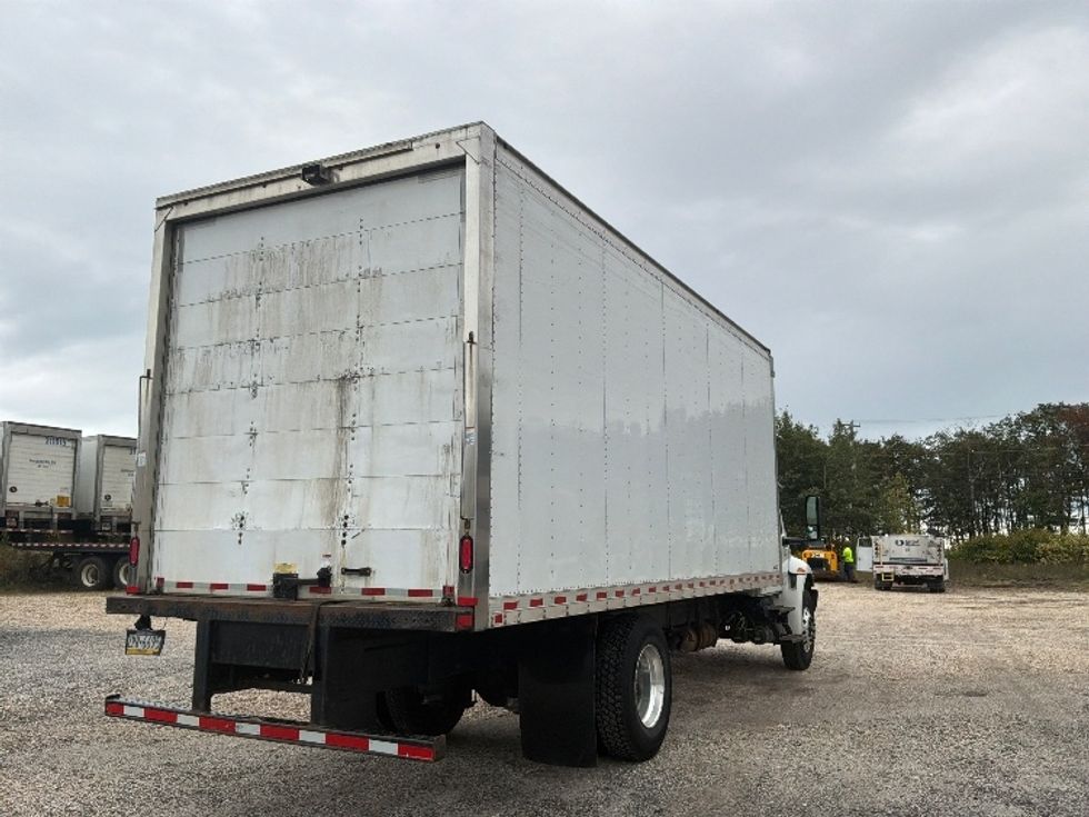 Medium Duty Box Truck-Light and Medium Duty Trucks-International-2021-MV607-Pottsville-PA-189,582\n\t\tmiles-$ 46,750 - Image 13