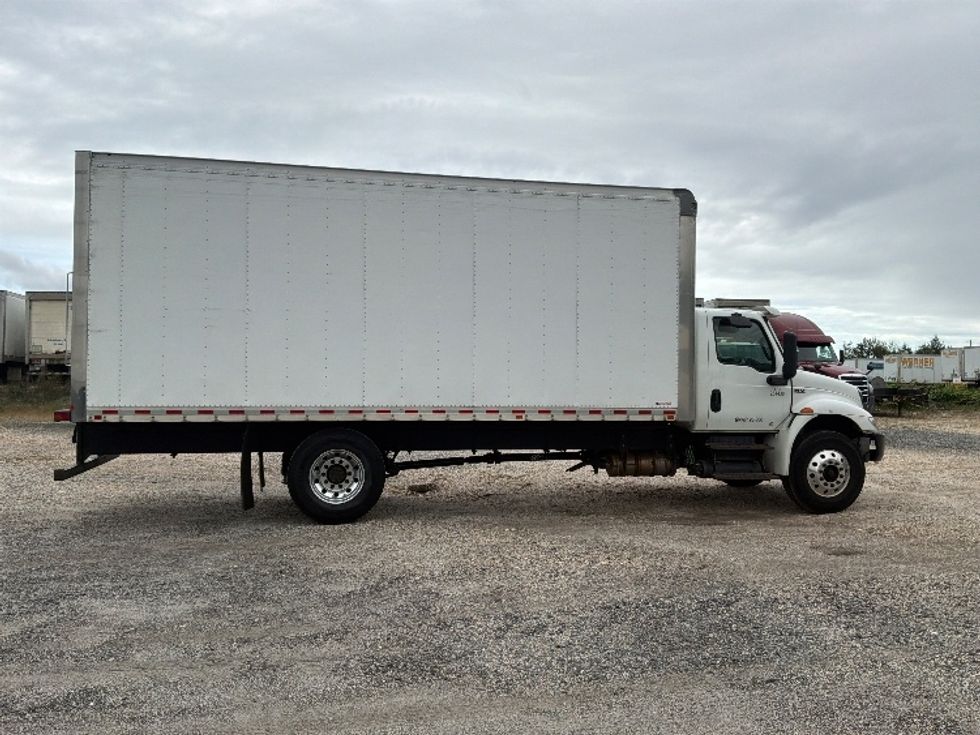 Medium Duty Box Truck-Light and Medium Duty Trucks-International-2021-MV607-Pottsville-PA-189,582\n\t\tmiles-$ 46,750 - Image 15
