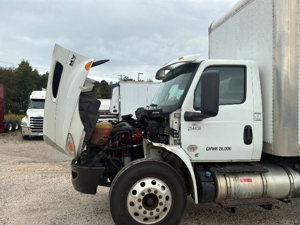 Medium Duty Box Truck-Light and Medium Duty Trucks-International-2021-MV607-Pottsville-PA-189,582\n\t\tmiles-$ 46,750 - Image 24