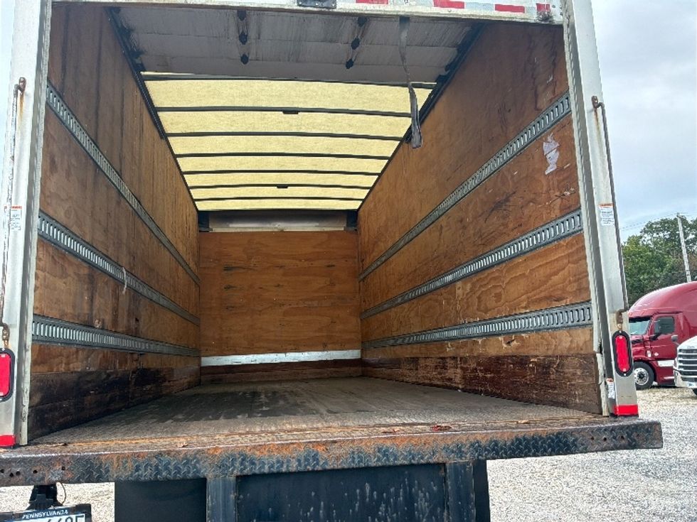 Medium Duty Box Truck-Light and Medium Duty Trucks-International-2021-MV607-Pottsville-PA-189,582\n\t\tmiles-$ 46,750 - Image 8