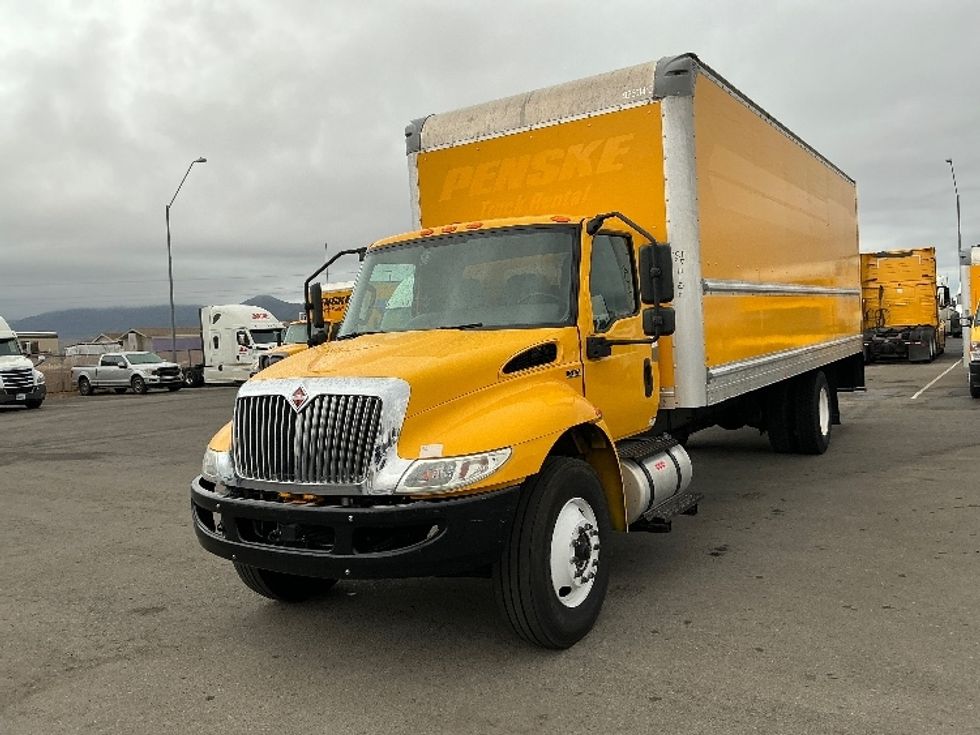 Medium Duty Box Truck-Light and Medium Duty Trucks-International-2021-MV607-Prescott Valley-AZ-242,026\n\t\tmiles-$ 34,500 - Image 3