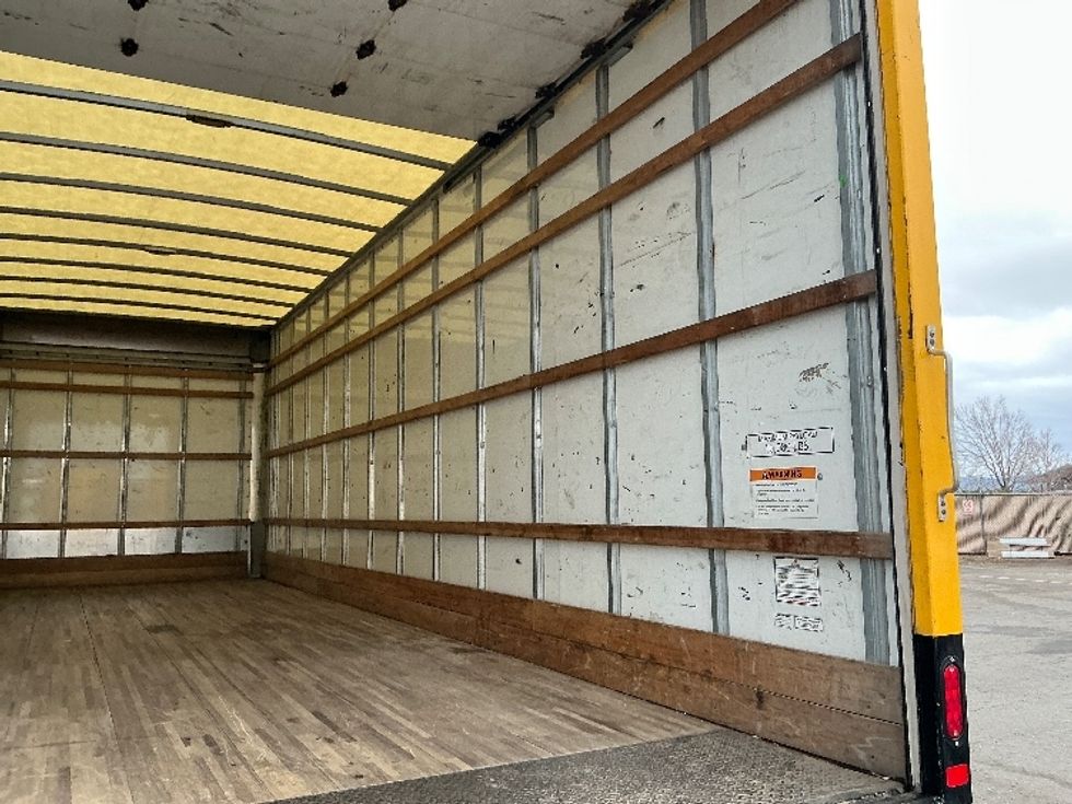 Medium Duty Box Truck-Light and Medium Duty Trucks-International-2021-MV607-Prescott Valley-AZ-242,026\n\t\tmiles-$ 34,500 - Image 11