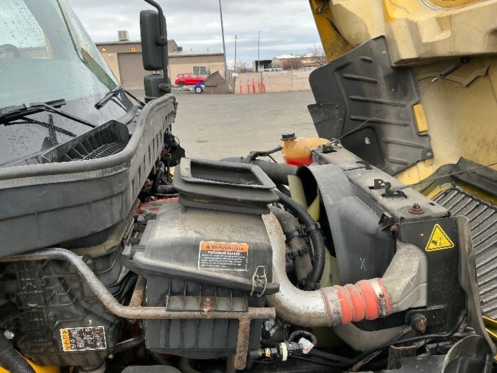 Medium Duty Box Truck-Light and Medium Duty Trucks-International-2021-MV607-Prescott Valley-AZ-242,026\n\t\tmiles-$ 34,500 - Image 22