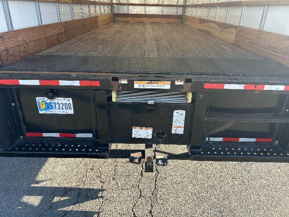 Medium Duty Box Truck-Light and Medium Duty Trucks-International-2021-MV607-Prince George-VA-154,429\n\t\tmiles-$ 43,750 - Image 10