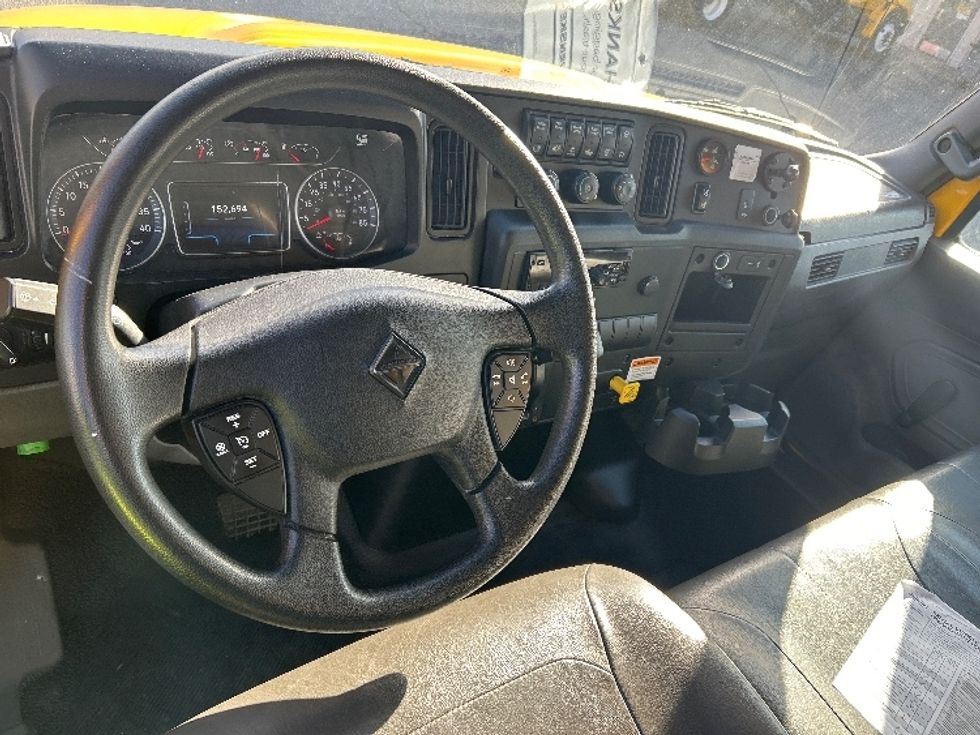 Medium Duty Box Truck-Light and Medium Duty Trucks-International-2021-MV607-Prince George-VA-154,429\n\t\tmiles-$ 43,750 - Image 17