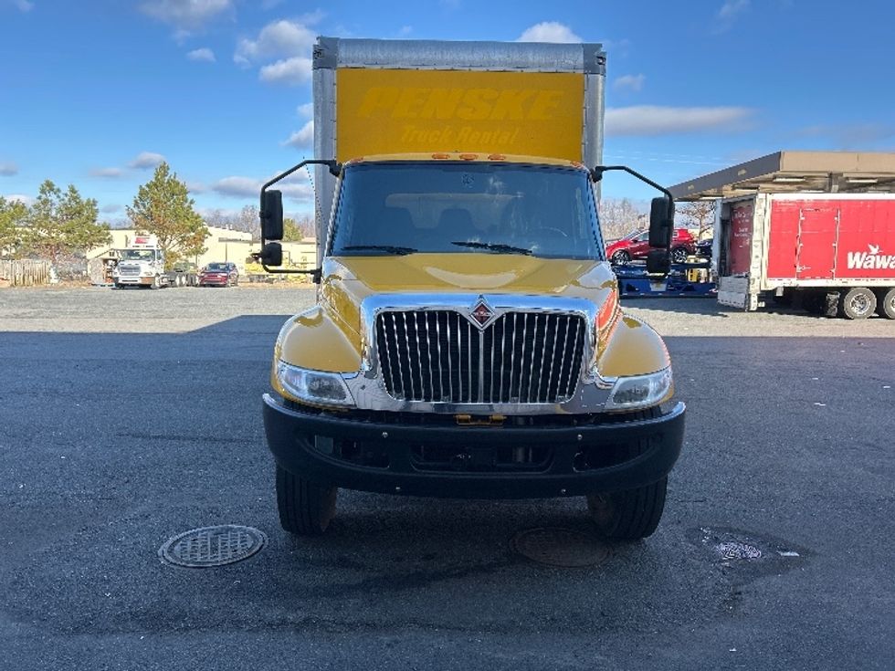 Medium Duty Box Truck-Light and Medium Duty Trucks-International-2021-MV607-Prince George-VA-168,418\n\t\tmiles-$ 41,750 - Image 2