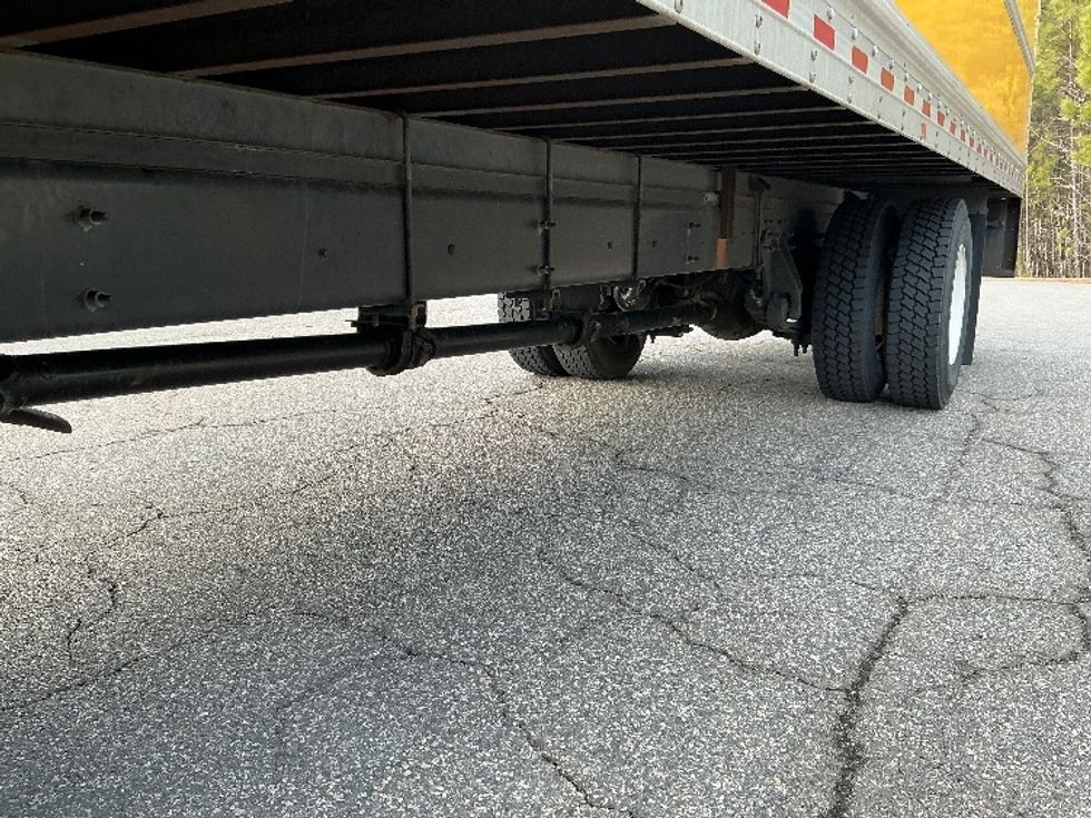Medium Duty Box Truck-Light and Medium Duty Trucks-International-2021-MV607-Prince George-VA-204,138\n\t\tmiles-$ 42,750 - Image 5