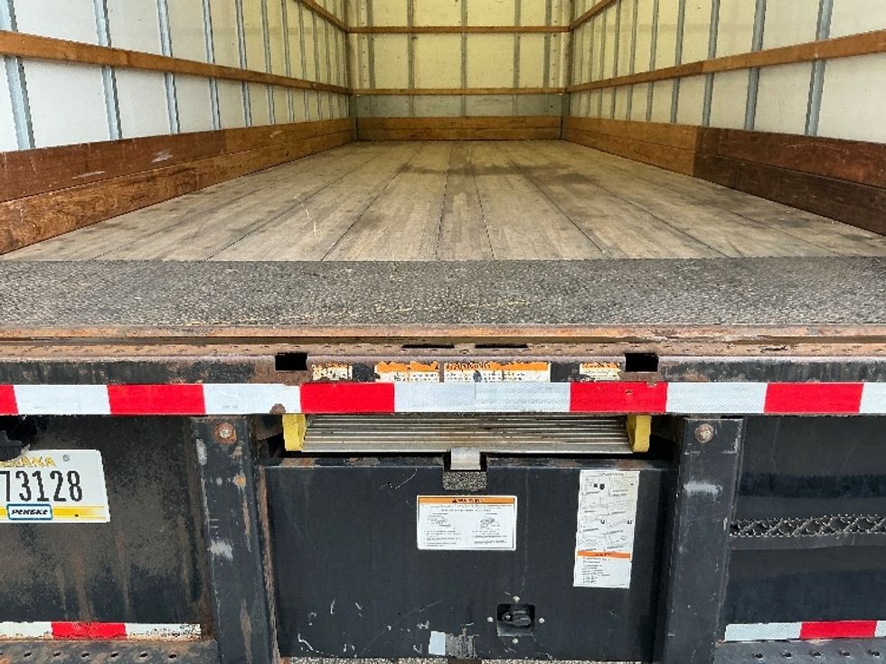 Medium Duty Box Truck-Light and Medium Duty Trucks-International-2021-MV607-Prince George-VA-204,138\n\t\tmiles-$ 42,750 - Image 10