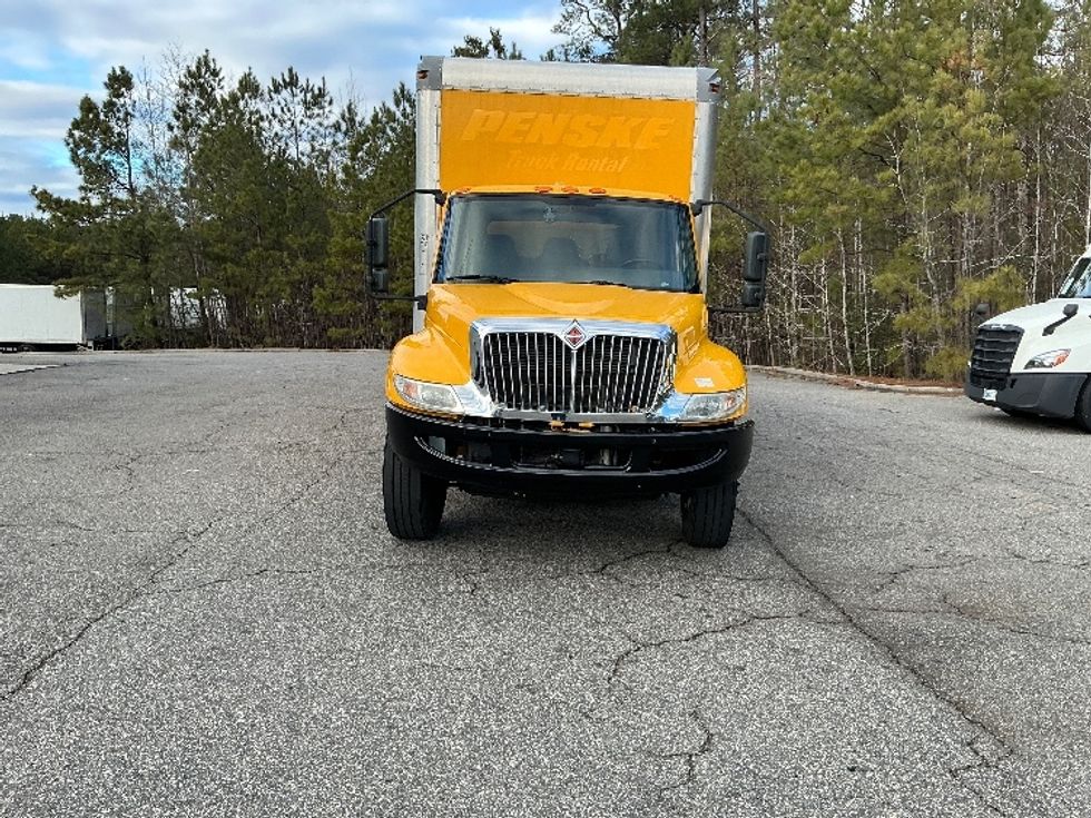 Medium Duty Box Truck-Light and Medium Duty Trucks-International-2021-MV607-Prince George-VA-204,138\n\t\tmiles-$ 42,750 - Image 2