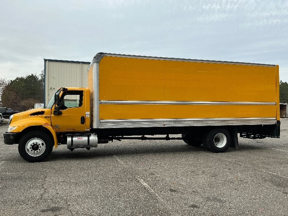 Medium Duty Box Truck-Light and Medium Duty Trucks-International-2021-MV607-Prince George-VA-209,840\n\t\tmiles-$ 42,000 - Image 4