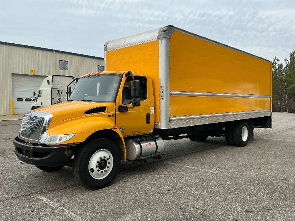 Medium Duty Box Truck-Light and Medium Duty Trucks-International-2021-MV607-Prince George-VA-209,840\n\t\tmiles-$ 42,000 - Image 3