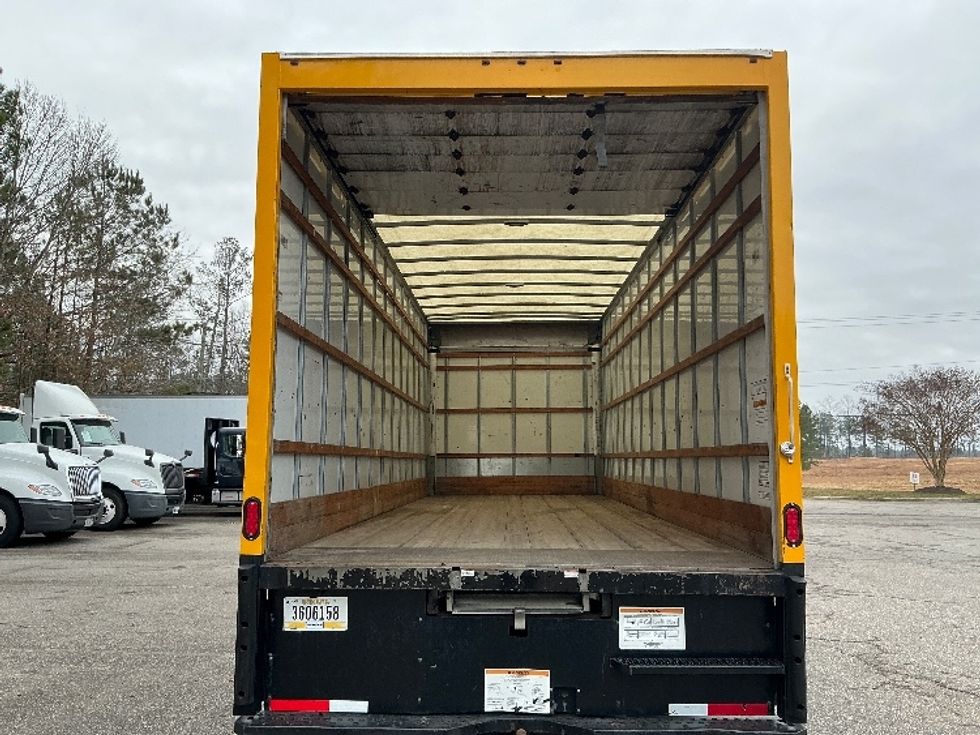 Medium Duty Box Truck-Light and Medium Duty Trucks-International-2021-MV607-Prince George-VA-209,840\n\t\tmiles-$ 42,000 - Image 8