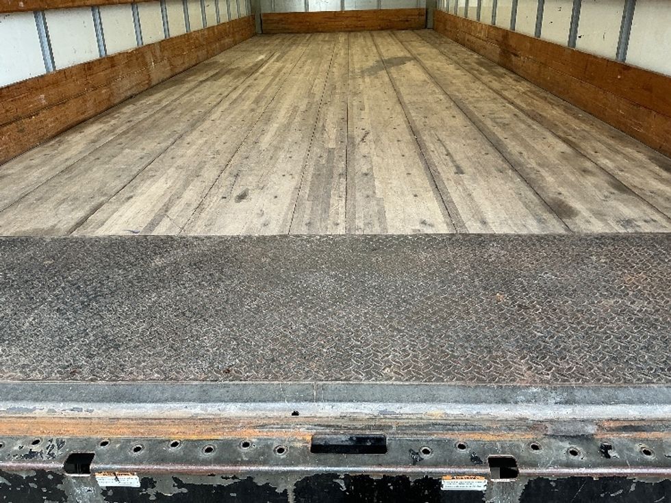 Medium Duty Box Truck-Light and Medium Duty Trucks-International-2021-MV607-Prince George-VA-209,840\n\t\tmiles-$ 42,000 - Image 10