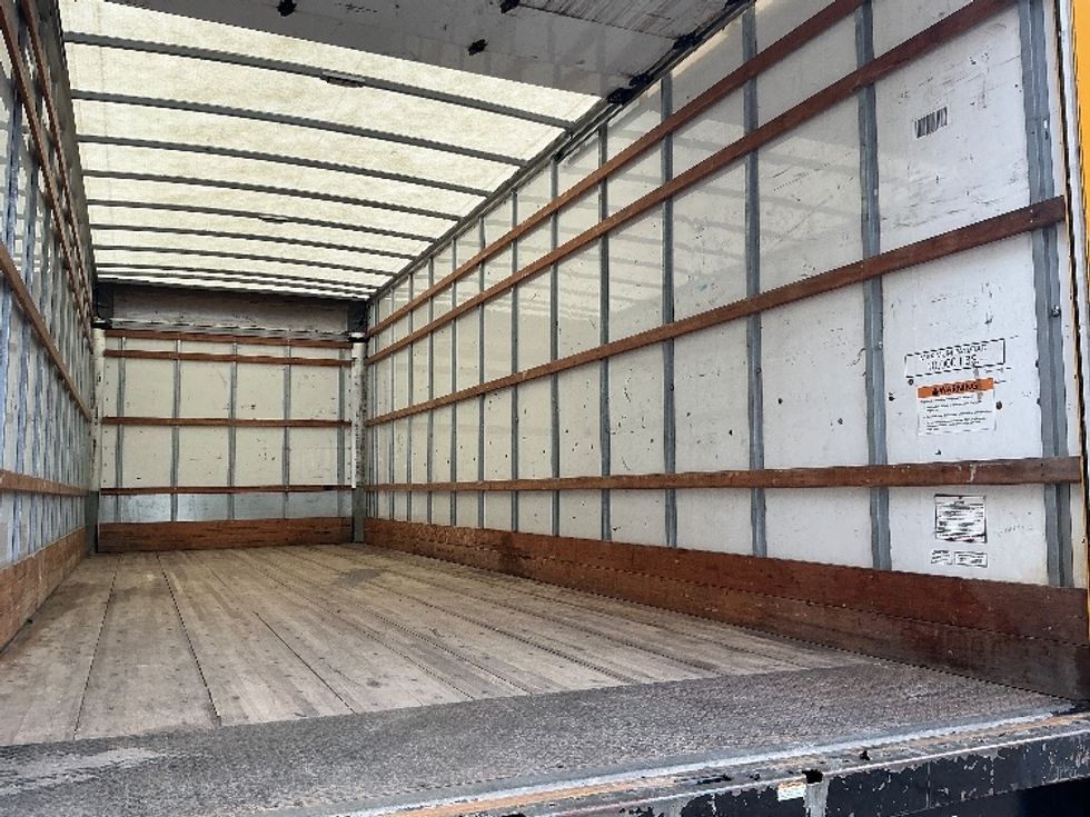 Medium Duty Box Truck-Light and Medium Duty Trucks-International-2021-MV607-Prince George-VA-209,840\n\t\tmiles-$ 42,000 - Image 12