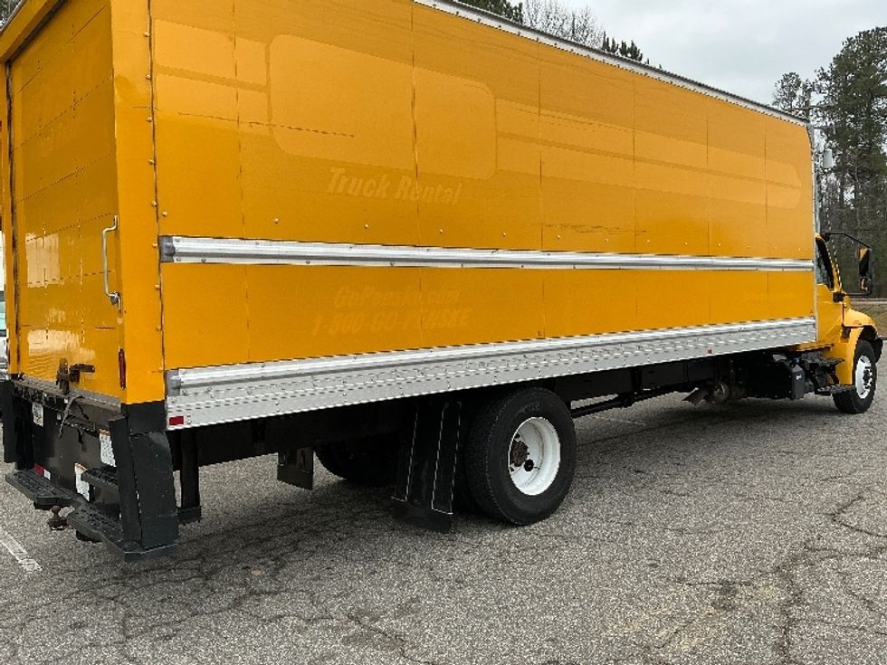 Medium Duty Box Truck-Light and Medium Duty Trucks-International-2021-MV607-Prince George-VA-209,840\n\t\tmiles-$ 42,000 - Image 25