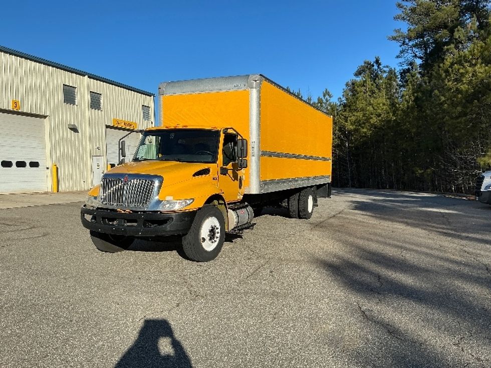 Medium Duty Box Truck-Light and Medium Duty Trucks-International-2021-MV607-Prince George-VA-236,540\n\t\tmiles-$ 38,000 - Image 3