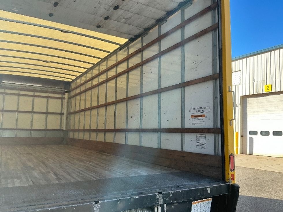Medium Duty Box Truck-Light and Medium Duty Trucks-International-2021-MV607-Prince George-VA-236,540\n\t\tmiles-$ 38,000 - Image 12