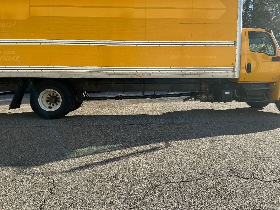 Medium Duty Box Truck-Light and Medium Duty Trucks-International-2021-MV607-Prince George-VA-236,540\n\t\tmiles-$ 38,000 - Image 14