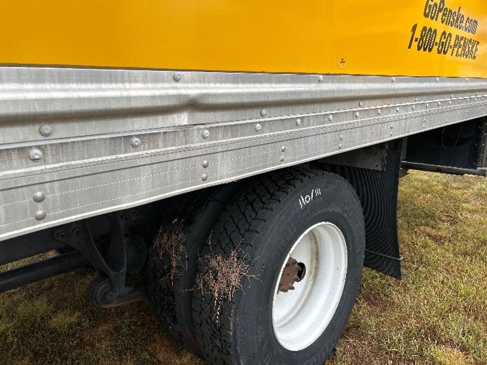 Medium Duty Box Truck-Light and Medium Duty Trucks-International-2021-MV607-Prince George-VA-261,176\n\t\tmiles-$ 32,250 - Image 25