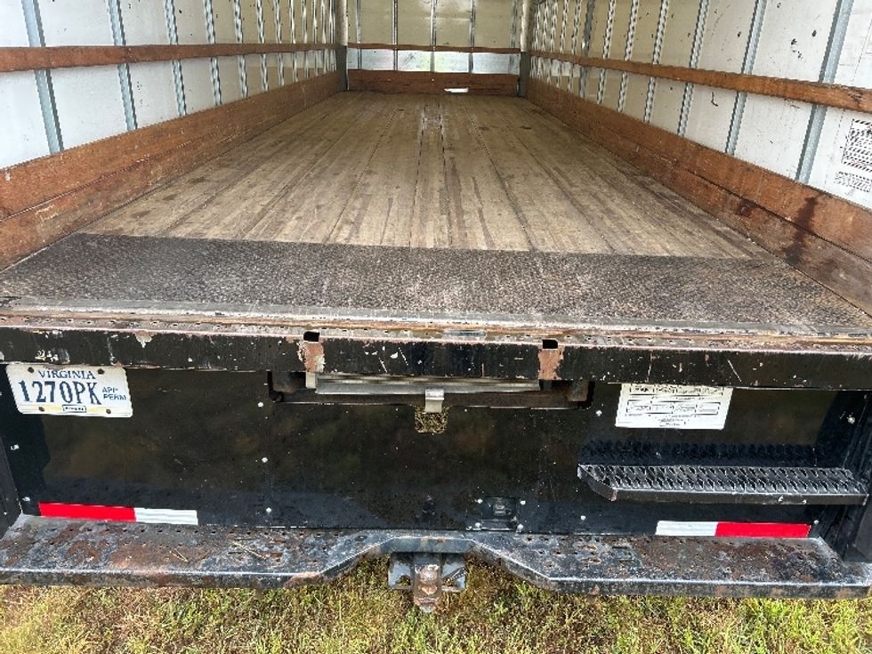Medium Duty Box Truck-Light and Medium Duty Trucks-International-2021-MV607-Prince George-VA-261,178\n\t\tmiles-$ 24,250 - Image 10