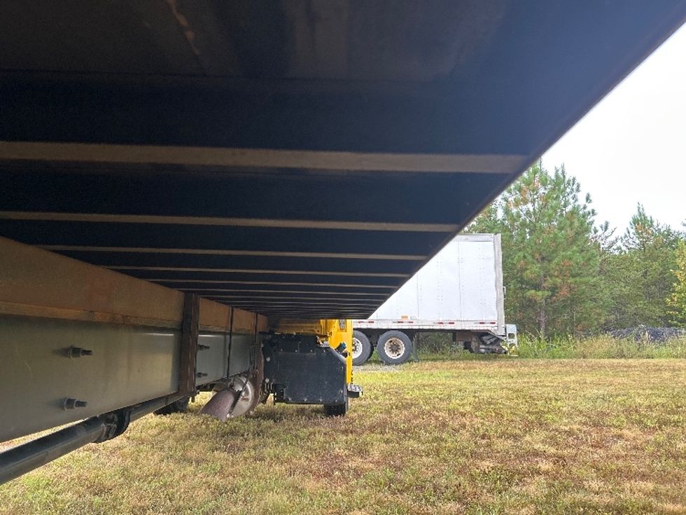 Medium Duty Box Truck-Light and Medium Duty Trucks-International-2021-MV607-Prince George-VA-261,178\n\t\tmiles-$ 24,250 - Image 14