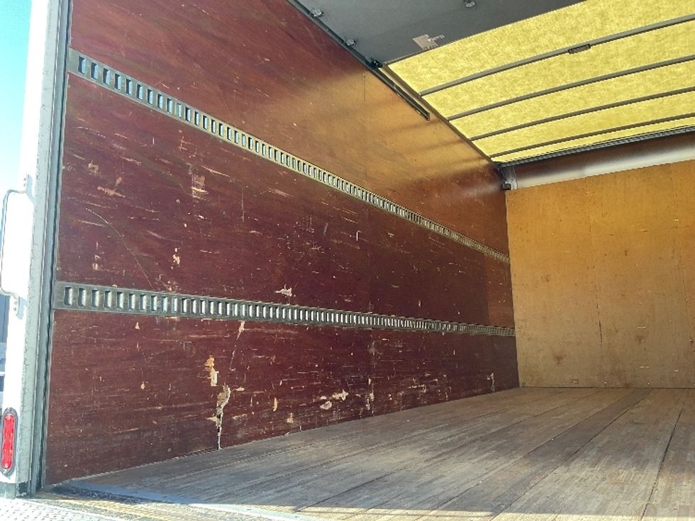 Medium Duty Box Truck-Light and Medium Duty Trucks-International-2021-MV607-Prince George-VA-48,069\n\t\tmiles-$ 63,500 - Image 11
