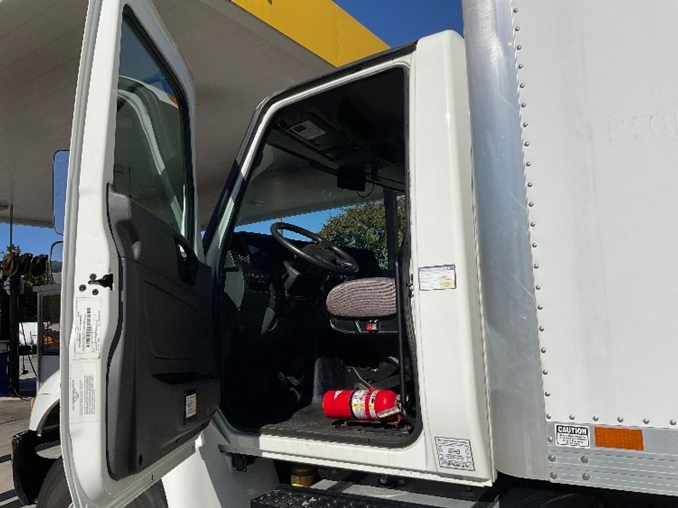 Medium Duty Box Truck-Light and Medium Duty Trucks-International-2021-MV607-Prince George-VA-48,069\n\t\tmiles-$ 63,500 - Image 16