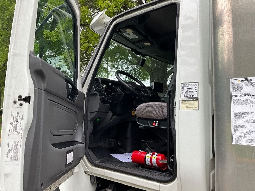 Medium Duty Box Truck-Light and Medium Duty Trucks-International-2021-MV607-Reading-PA-110,356\n\t\tmiles-$ 63,500 - Image 16