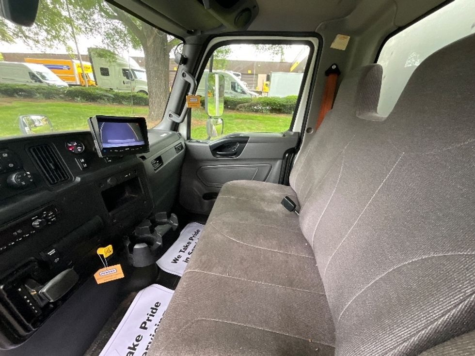 Medium Duty Box Truck-Light and Medium Duty Trucks-International-2021-MV607-Reading-PA-110,356\n\t\tmiles-$ 63,500 - Image 19