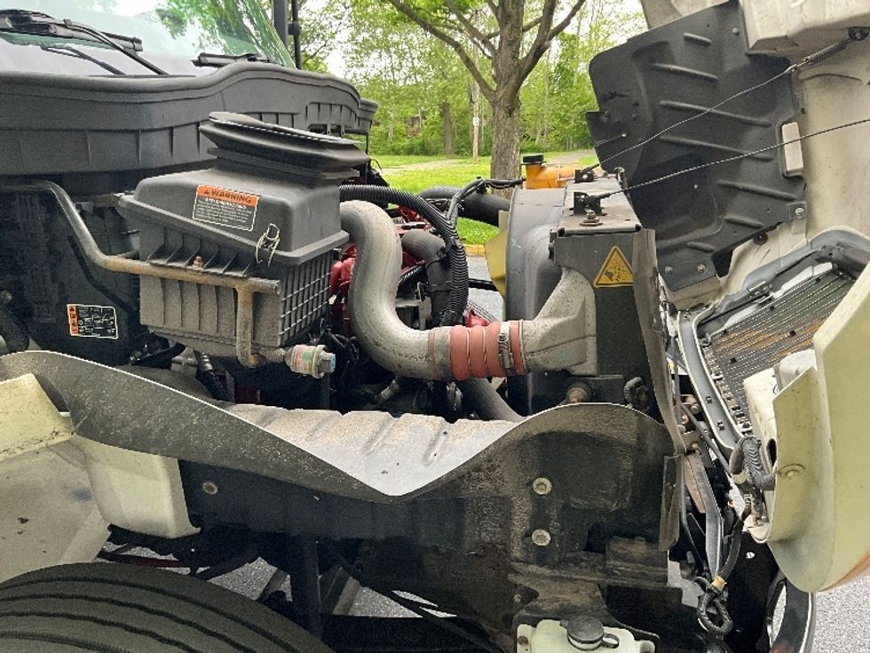Medium Duty Box Truck-Light and Medium Duty Trucks-International-2021-MV607-Reading-PA-110,356\n\t\tmiles-$ 63,500 - Image 23