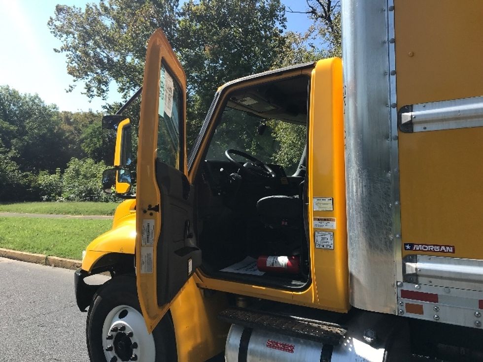 Medium Duty Box Truck-Light and Medium Duty Trucks-International-2021-MV607-Reading-PA-212,441\n\t\tmiles-$ 41,500 - Image 15