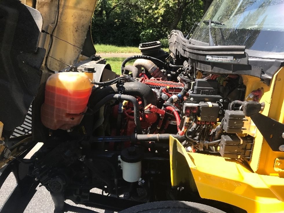 Medium Duty Box Truck-Light and Medium Duty Trucks-International-2021-MV607-Reading-PA-212,441\n\t\tmiles-$ 41,500 - Image 23