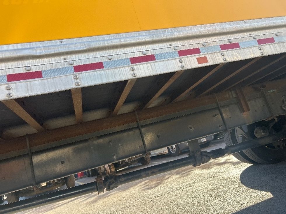 Medium Duty Box Truck-Light and Medium Duty Trucks-International-2021-MV607-Riviera Beach-FL-217,662\n\t\tmiles-$ 39,750 - Image 5