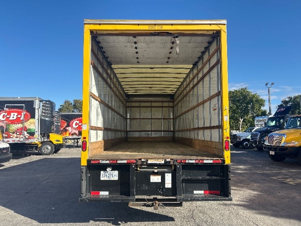 Medium Duty Box Truck-Light and Medium Duty Trucks-International-2021-MV607-Riviera Beach-FL-217,662\n\t\tmiles-$ 39,750 - Image 8