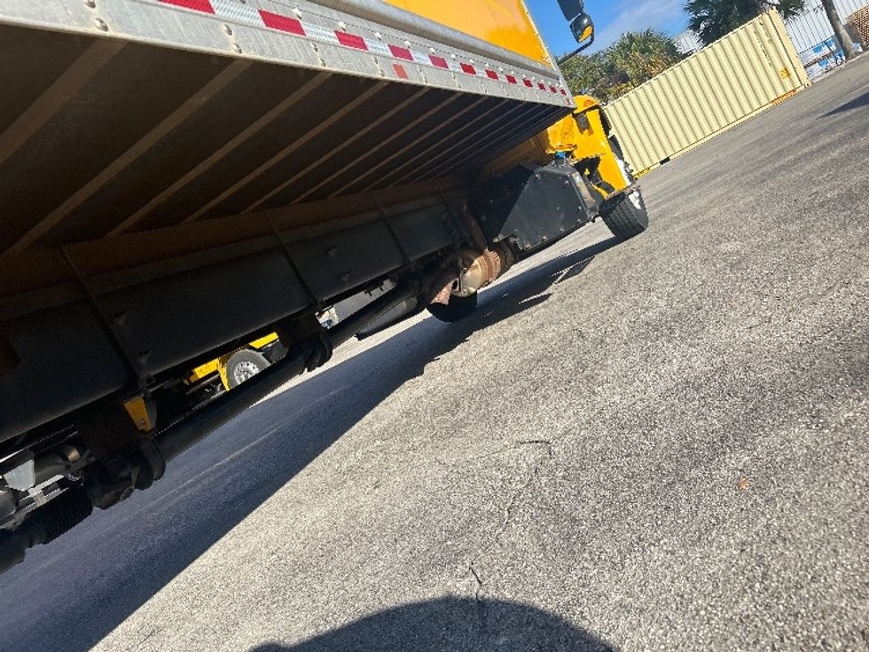 Medium Duty Box Truck-Light and Medium Duty Trucks-International-2021-MV607-Riviera Beach-FL-217,662\n\t\tmiles-$ 39,750 - Image 14