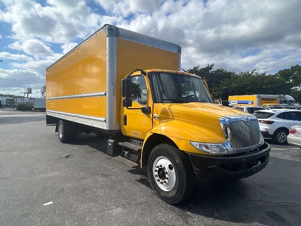 Medium Duty Box Truck-Light and Medium Duty Trucks-International-2021-MV607-Riviera Beach-FL-241,947\n\t\tmiles-$ 33,500 - Image 1